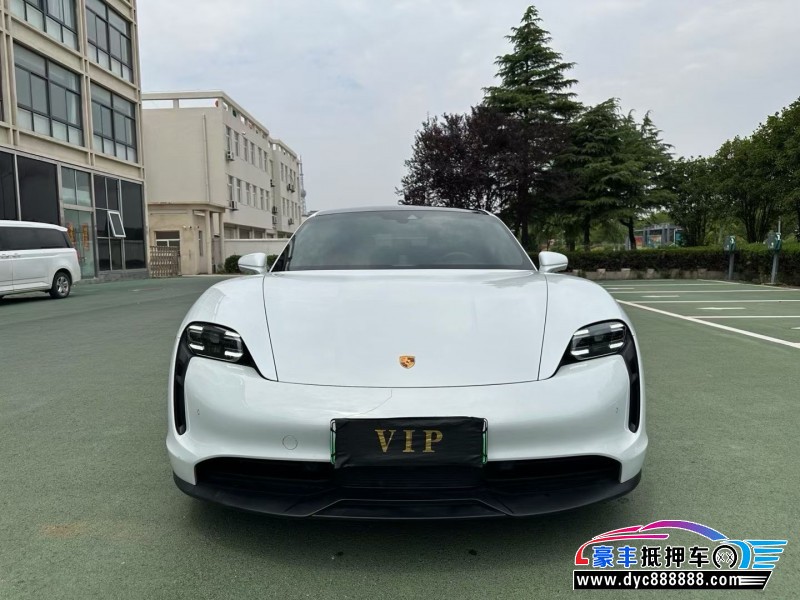 22年保时捷TaYcan轿车抵押车出售