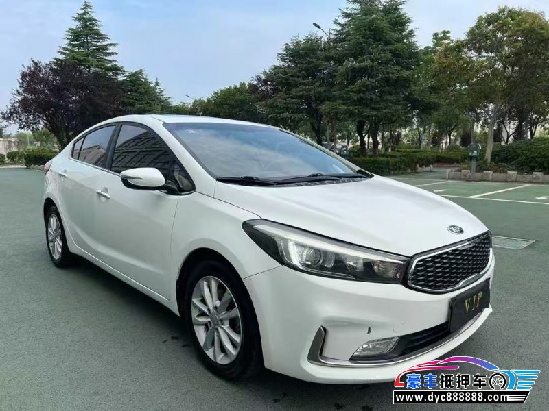 16年起亚K3轿车抵押车出售