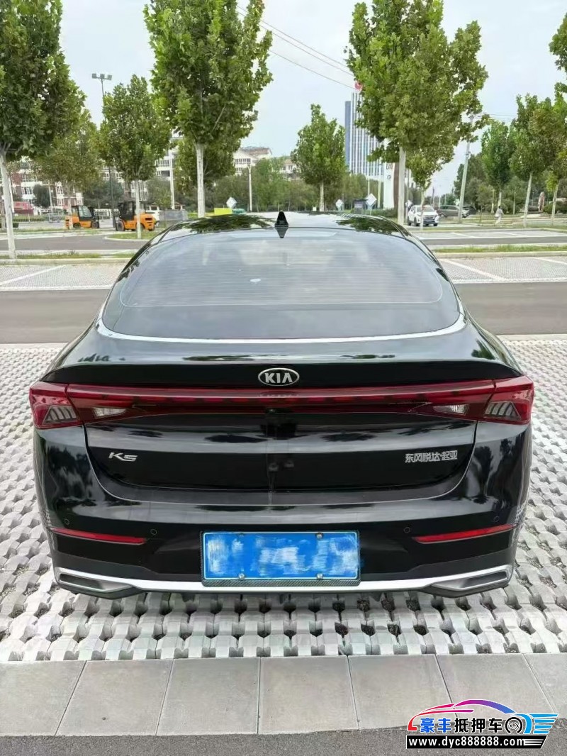 20年起亚K5轿车抵押车出售