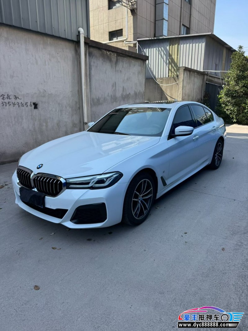 22年宝马5系轿车抵押车出售