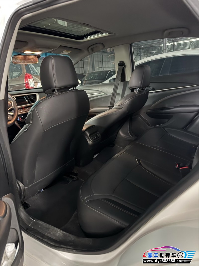 22年别克英朗轿车抵押车出售