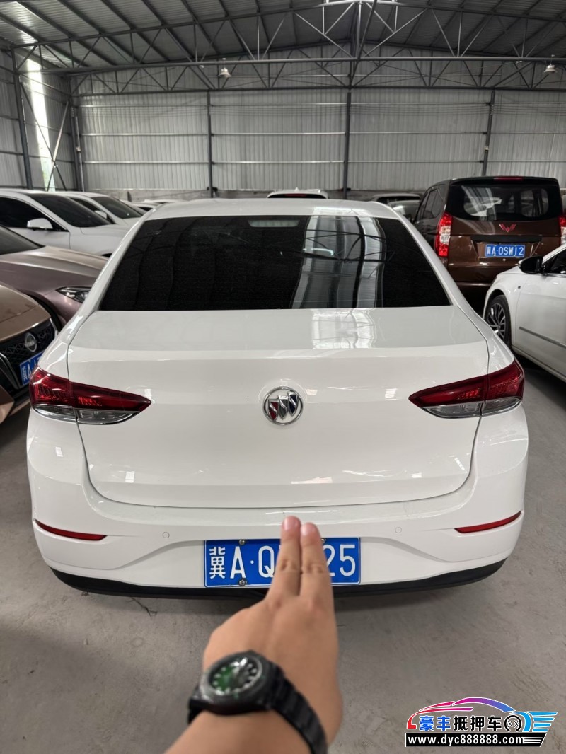 22年别克英朗轿车抵押车出售