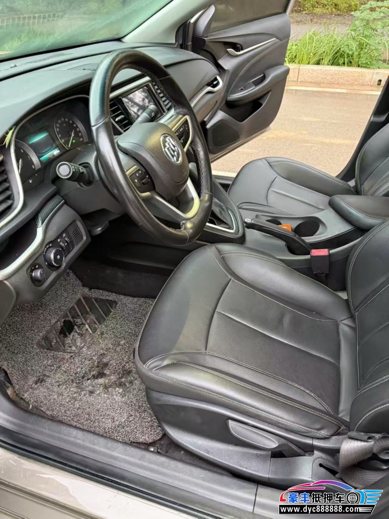 20年别克英朗轿车抵押车出售