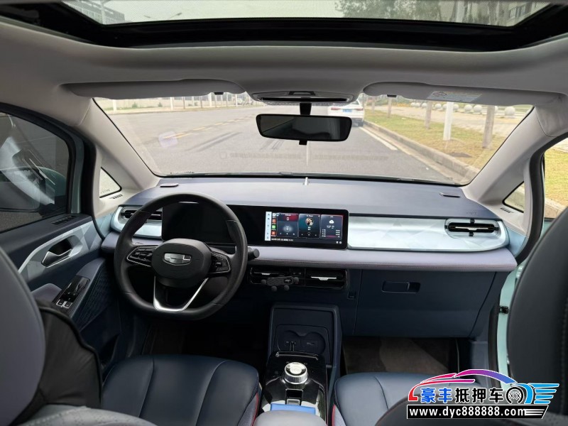 23年吉利几何轿车抵押车出售