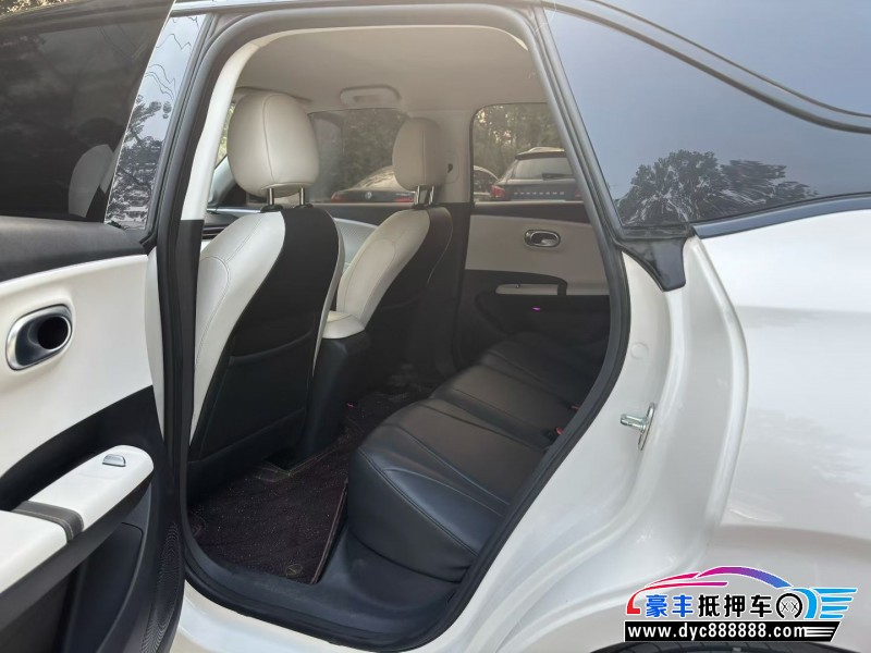 24年东风纳米01轿车抵押车出售