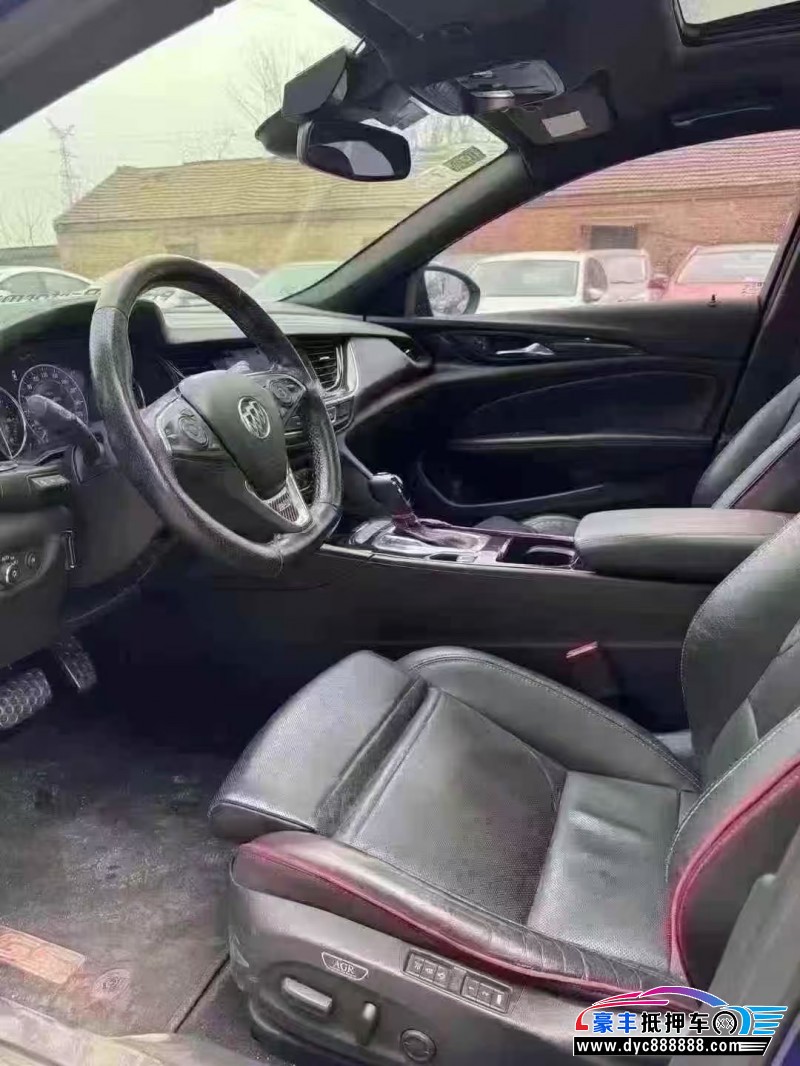 18年别克君威轿车抵押车出售