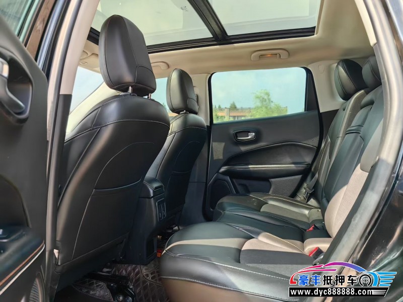 21年Jeep指南者轿车抵押车出售