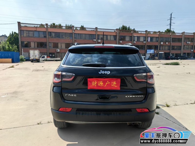 21年Jeep指南者轿车抵押车出售