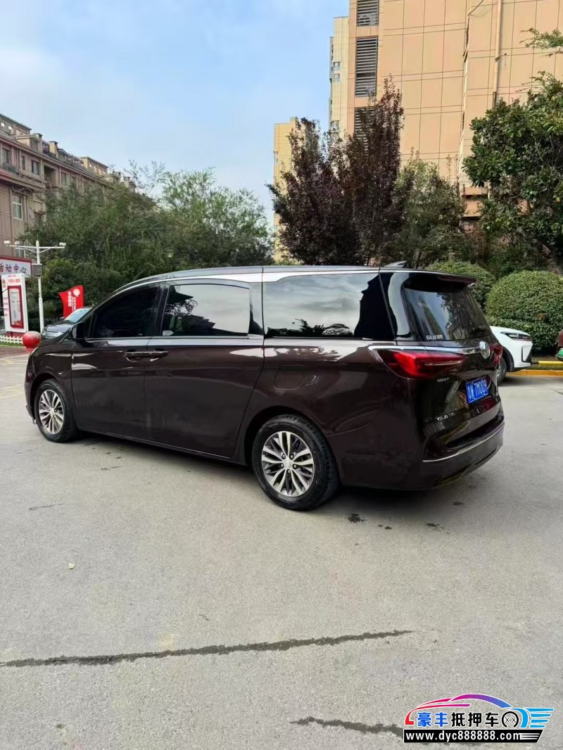 21年别克GL8轿车抵押车出售