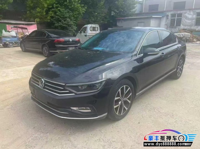 21年大众迈腾轿车抵押车出售