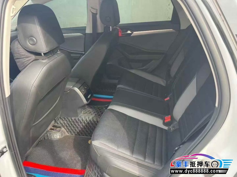 20年大众速腾轿车抵押车出售