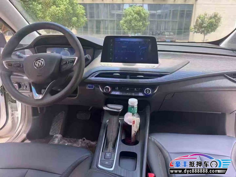 23年别克微蓝轿车抵押车出售