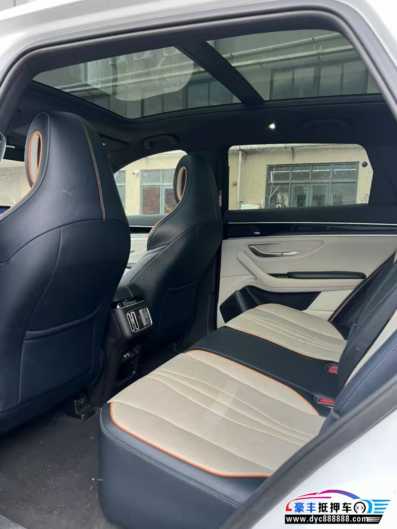 21年比亚迪宋轿车抵押车出售