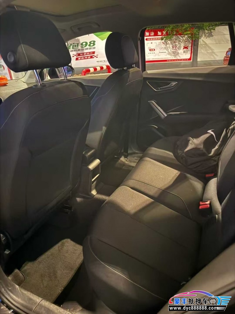 21年奥迪Q2轿车抵押车出售