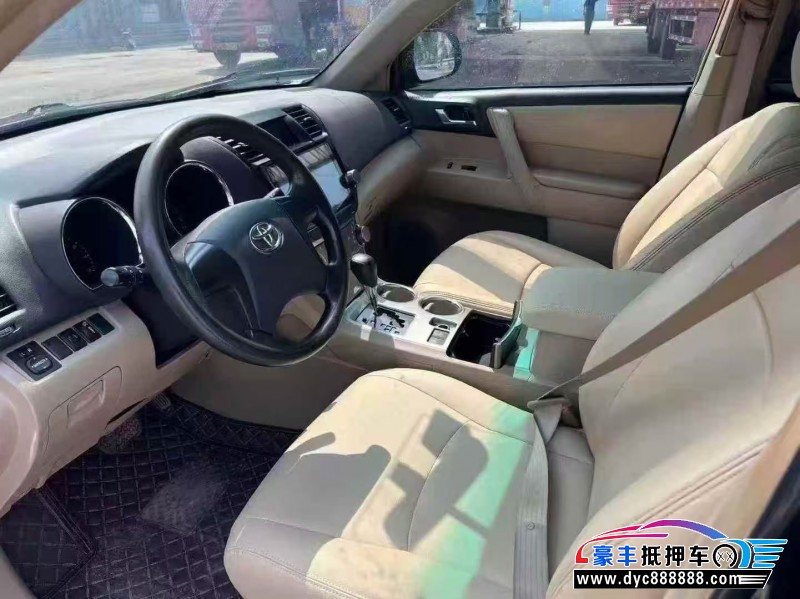 13年丰田汉兰达SUV抵押车出售