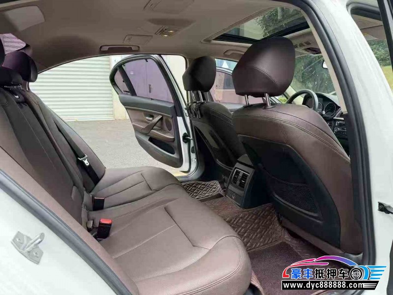 18年宝马3系轿车抵押车出售