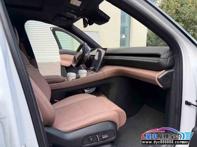 24年蔚来ES6轿车抵押车出售