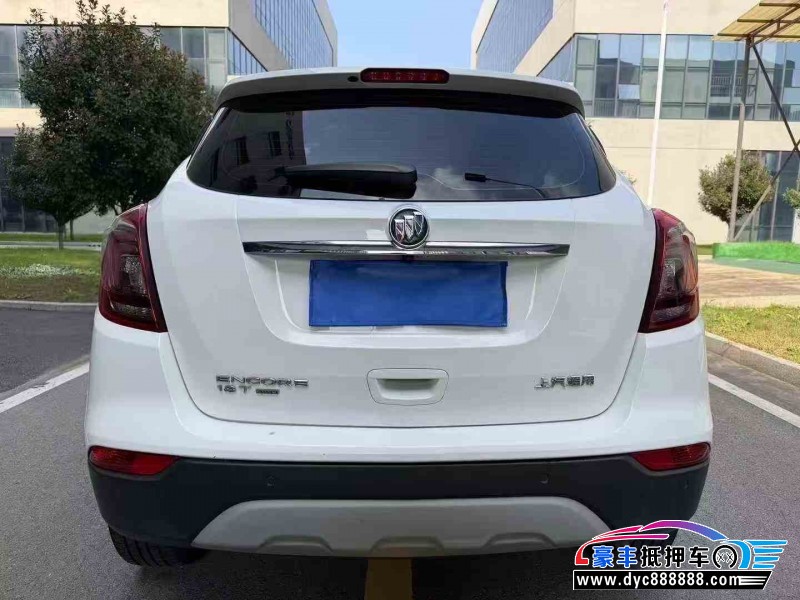 16年别克昂科拉轿车抵押车出售