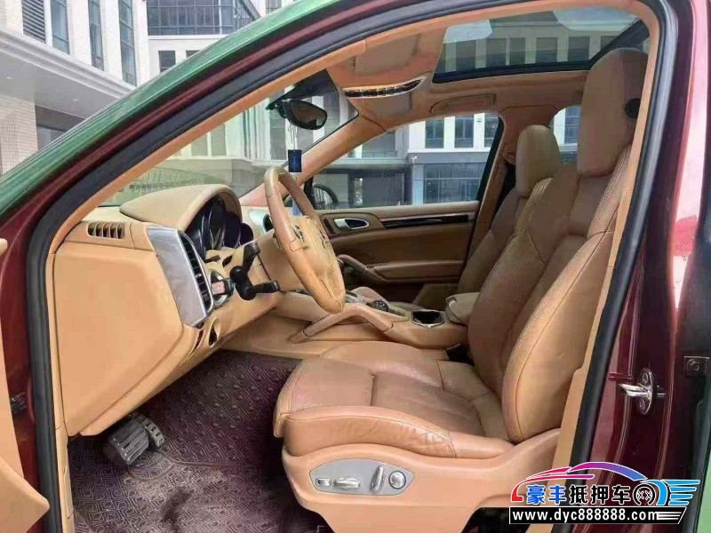 11年保时捷卡宴轿车抵押车出售