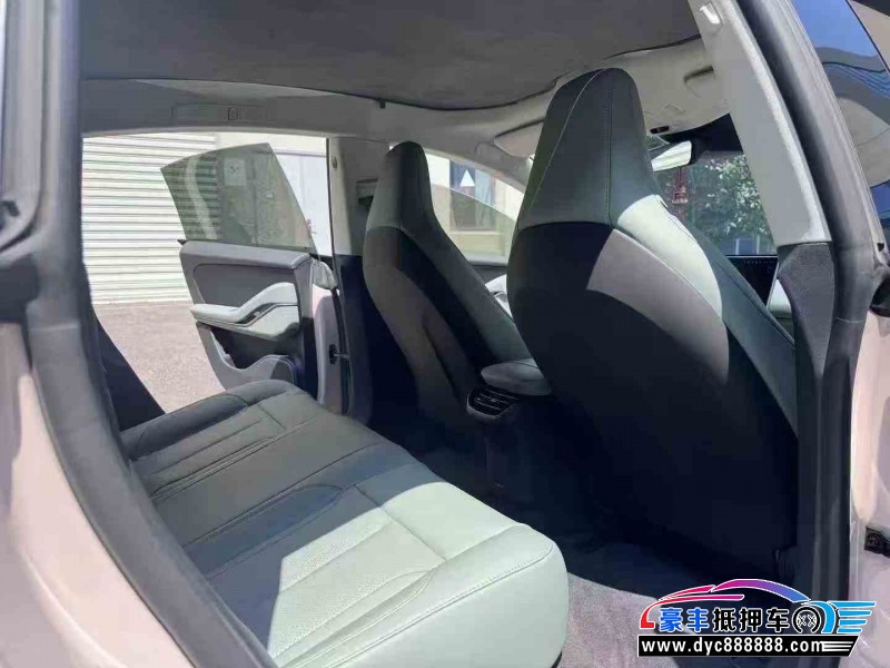 23年蔚来ET5轿车抵押车出售