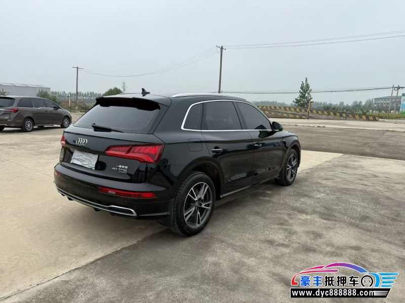 21年奥迪Q5轿车抵押车出售