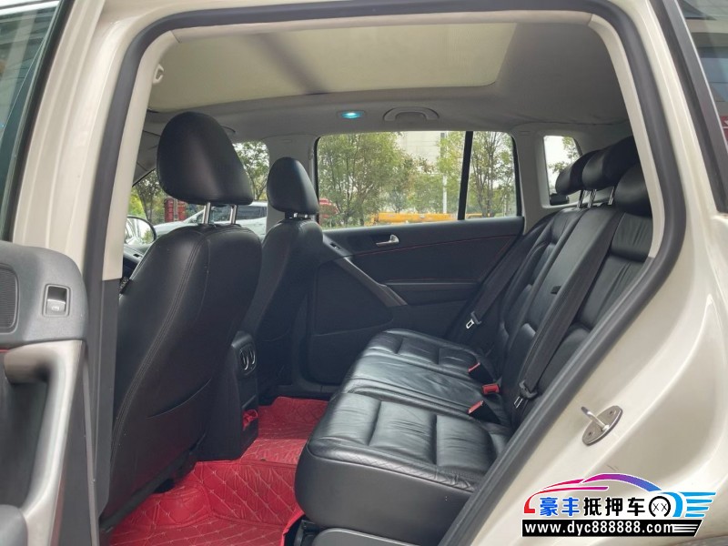 13年大众途观轿车抵押车出售