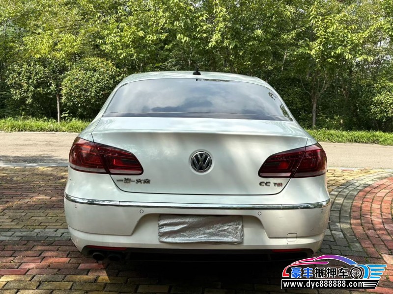 14年大众CC轿车抵押车出售