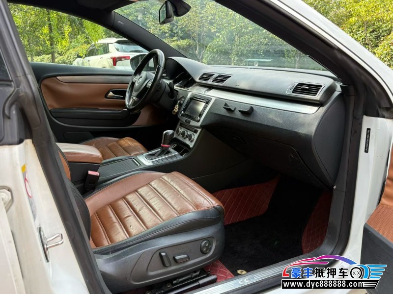 14年大众CC轿车抵押车出售