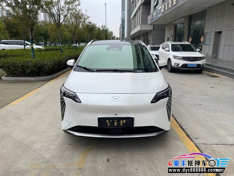 23年埃安Y70轿车抵押车出售