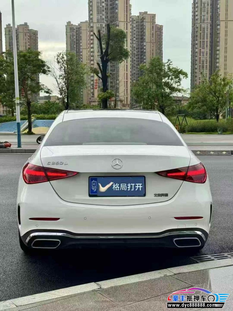 24年奔驰C轿车抵押车出售