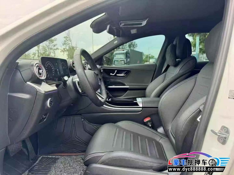 24年奔驰C轿车抵押车出售