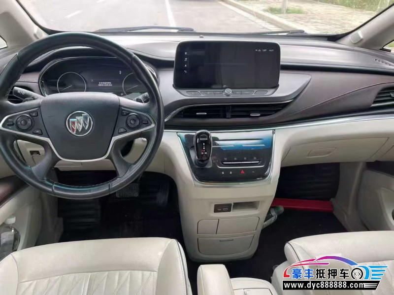 21年别克GL8轿车抵押车出售