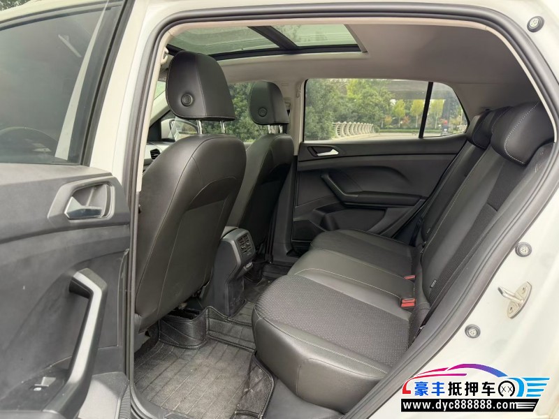 22年大众探影轿车抵押车出售