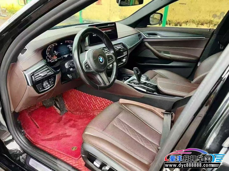 21年宝马5系轿车抵押车出售