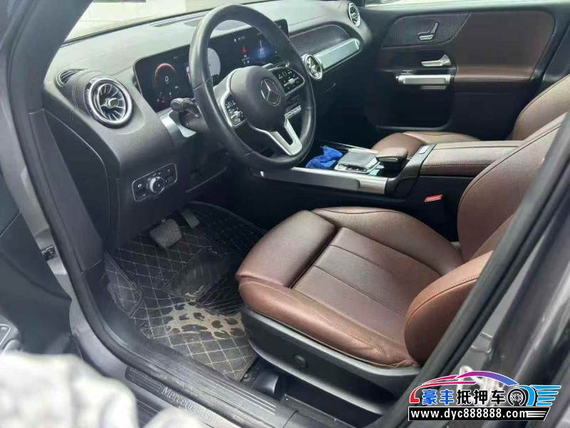 20年奔驰GLB轿车抵押车出售