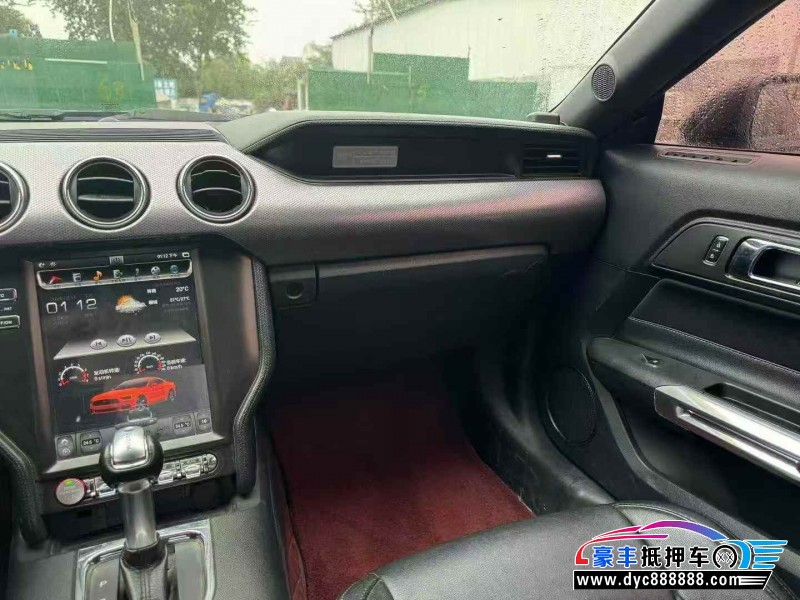 17年福特野马轿车抵押车出售