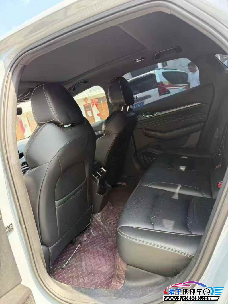 24年吉利星瑞轿车抵押车出售