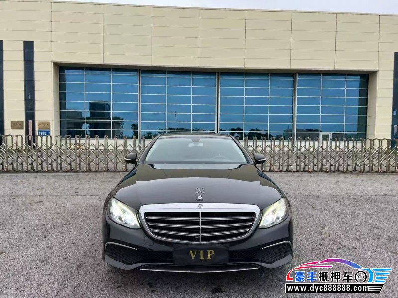 19年奔驰E轿车抵押车出售