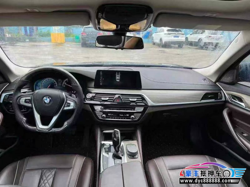 18年宝马5系轿车抵押车出售