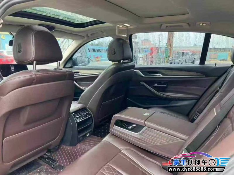 18年宝马5系轿车抵押车出售