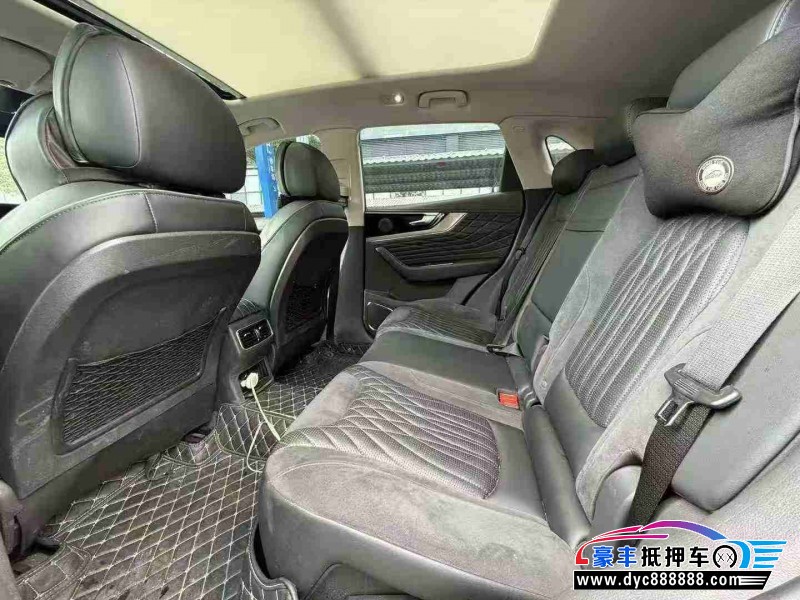 21年红旗HS5轿车抵押车出售