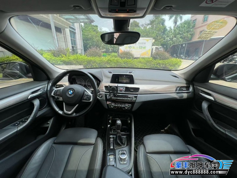 18年宝马X1轿车抵押车出售