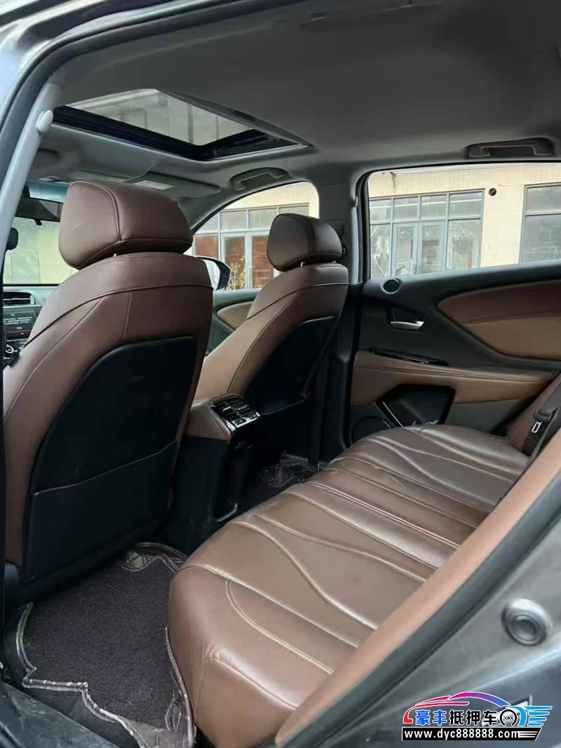 20年讴歌CDX轿车抵押车出售