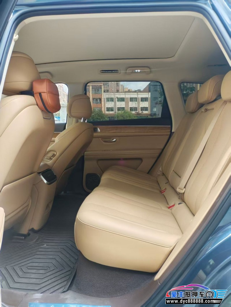 24年华为问界轿车抵押车出售