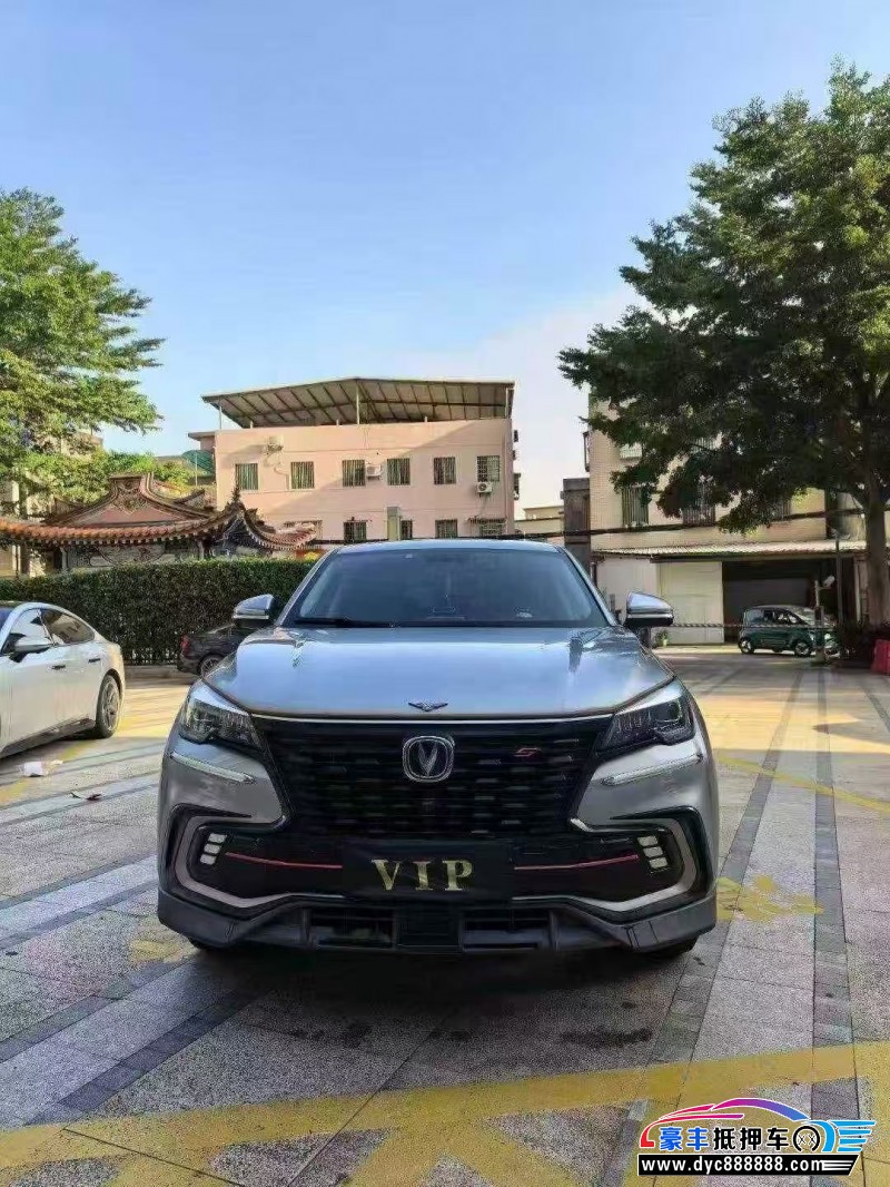 22年长安长安cs85轿车抵押车出售