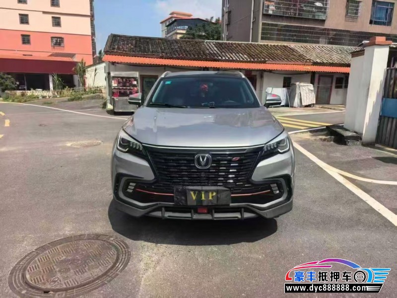 21年长安长安cs85轿车抵押车出售