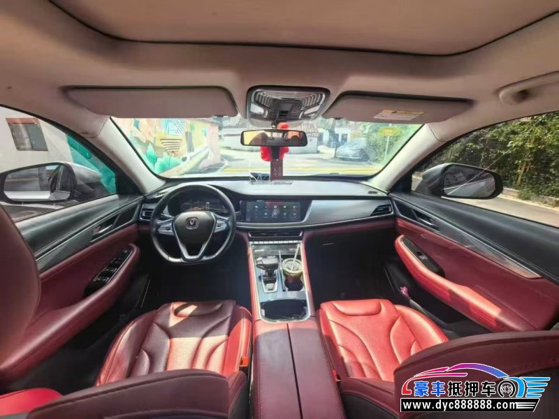 21年长安长安cs85轿车抵押车出售