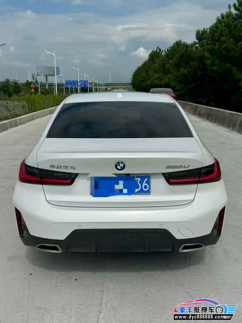 24年宝马3系轿车抵押车出售