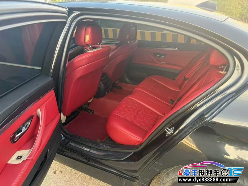 12年宝马5系轿车抵押车出售