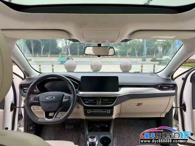 21年福特福克斯轿车抵押车出售